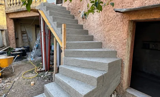 Création d’un escalier béton sur mesure à Orange, Orange, Even Maçonnerie